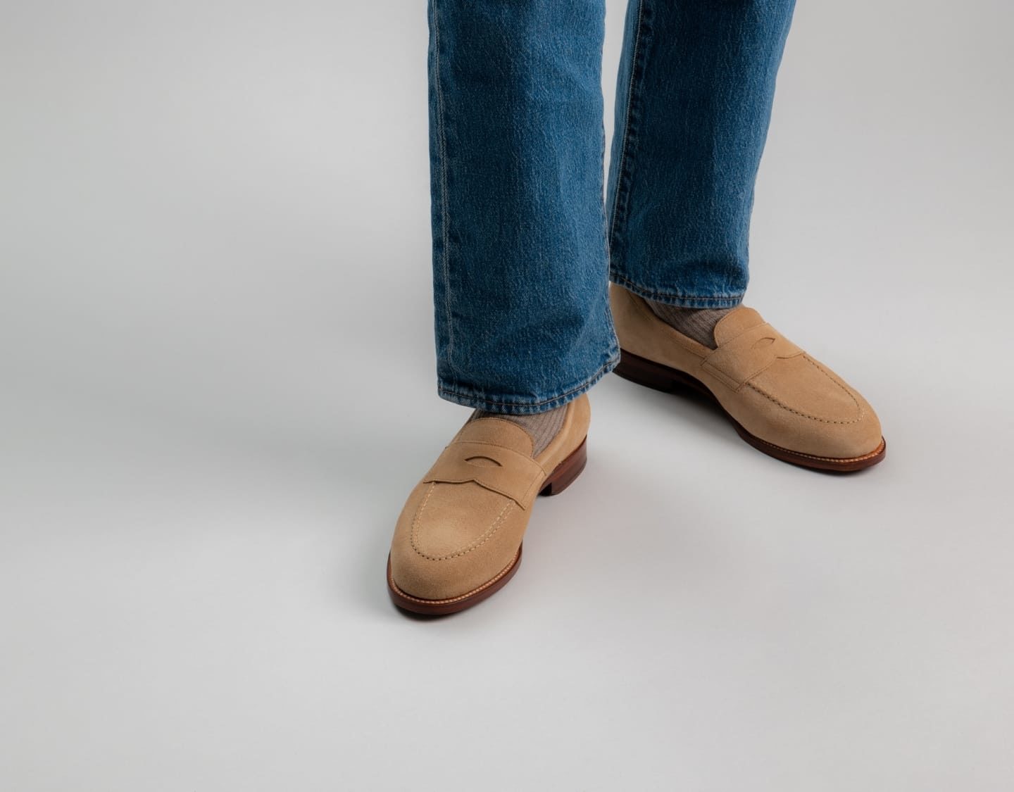 How to wear loafers with jeans - Fabric 